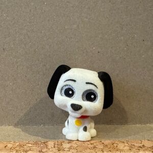 Disney doorables technicolor pongo